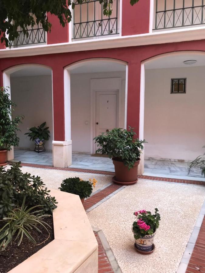 Conde De Ibarra Apartment Севиля Екстериор снимка